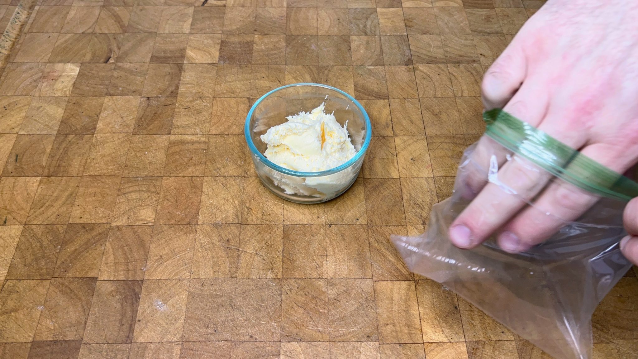 How to Freeze Buttercream Frosting - My WordPress